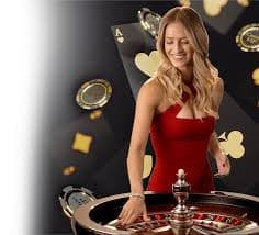 Antarmuka Three Card Poker di aplikasi mobile virus69 Antarmuka aplikasi mobile virus69 menampilkan meja Three Card Poker